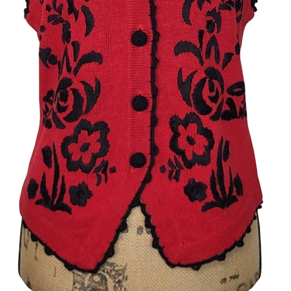 Vintage Arriviste Floral Embroidered & Crochet Buttons Scandinavian Design SZ MD - Picture 4 of 8